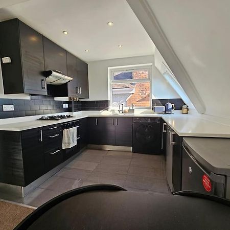 2 Bedroom Flat In Camden ลอนดอน ภายนอก รูปภาพ