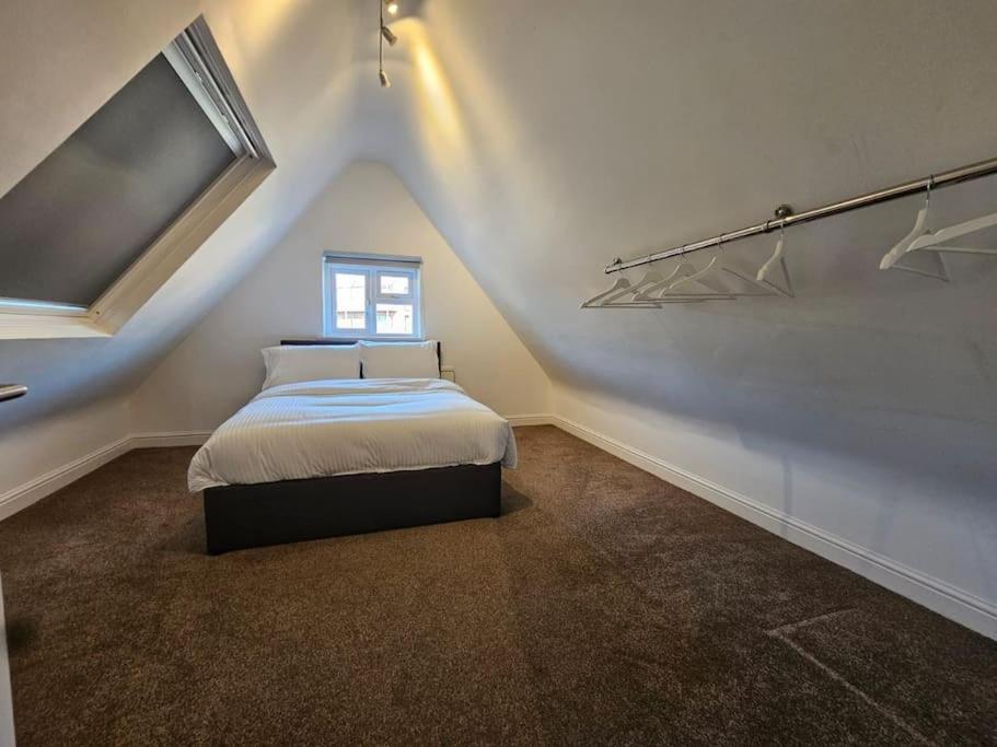2 Bedroom Flat In Camden ลอนดอน ภายนอก รูปภาพ